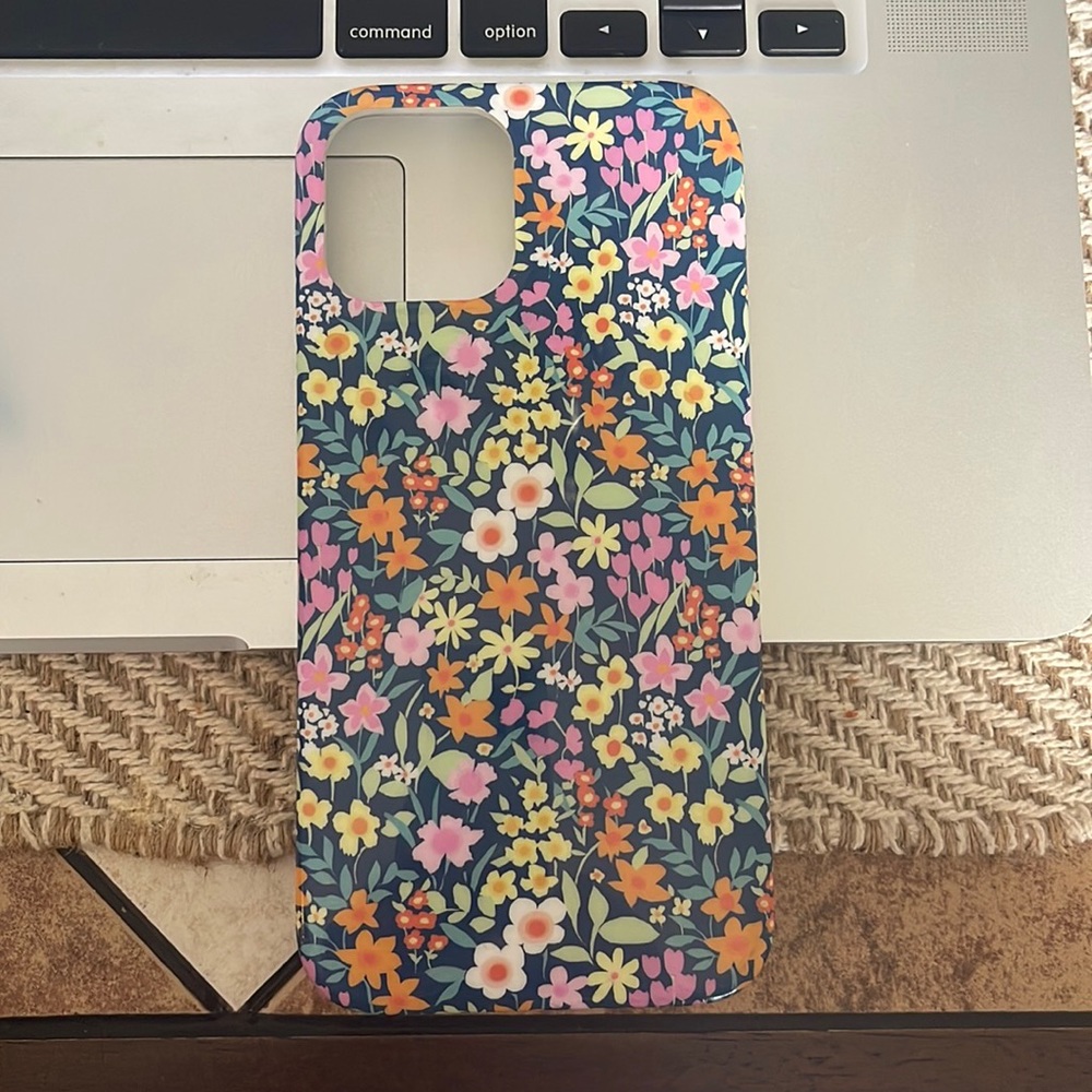iPhone 12 Pro Max casely phone case